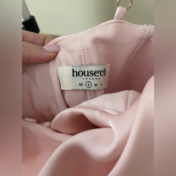 Size small house of cb dress only worn once - Picture 1 of 4